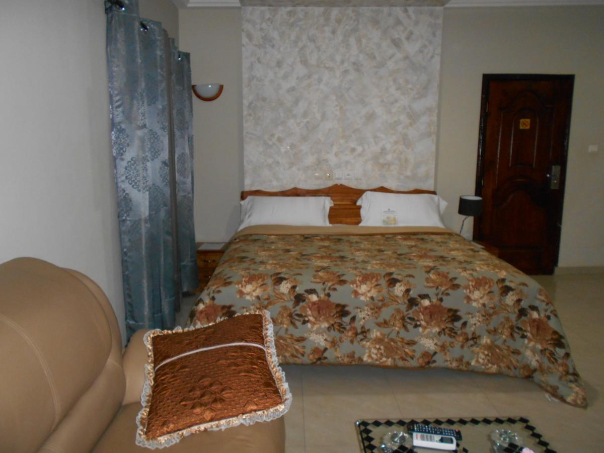Agla Hotel Lomé Exterior foto
